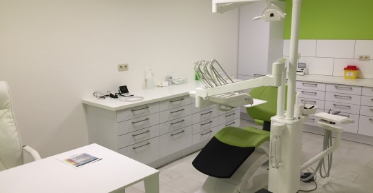 NEW: Dentist at MediSina